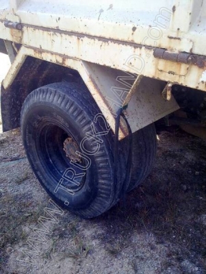 รถบรรทุก 6 ล้อติดเครน ยี่ห้อ ISUZU รุ่น FRR 210