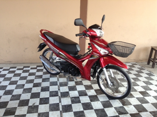 ขาย!!!ฮอนด้าเวฟ125ไอ ตัวใหม่ ปี55 รถเครื่องดีคับ มีเล่มทะเบียนครบ ภาษีไม่หมด