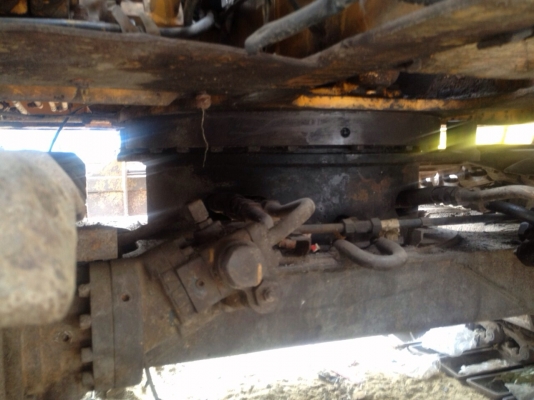 ขายด่วน รถ 60 มียี่ห้อ Kobe 1 คัน Mitsubishi 1 คัน สภาพรถพร้อมใช้งานครับ