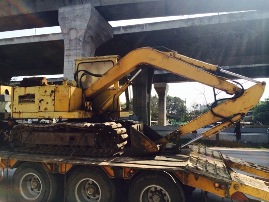 ขายด่วน รถ 60 มียี่ห้อ Kobe 1 คัน Mitsubishi 1 คัน สภาพรถพร้อมใช้งานครับ