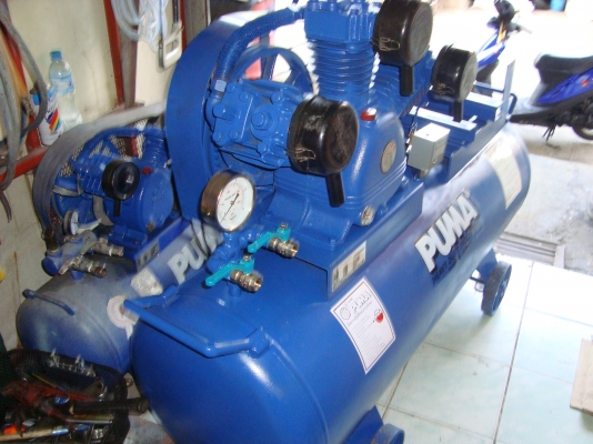 ขายปั๊มลมPUMA 5HP สภาพใหม่ ถังลมขนาด 260 ลิตร ขายปั๊มลมPUMA 5HP สภาพใหม่ ถังลมขนาด 260 ลิตร