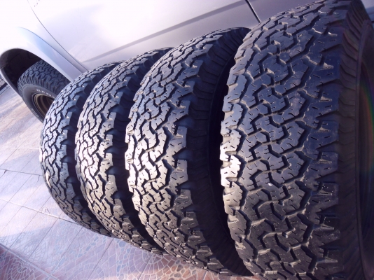 ขายคู่หล่อ พ.ศ.นี้ te37สีดำ+bf 265/70/16 ปี 10 ขายคู่หล่อ พ.ศ.นี้ te37สีดำ+bf 265/70/16 ปี 10