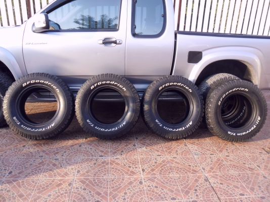 ขายคู่หล่อ พ.ศ.นี้ te37สีดำ+bf 265/70/16 ปี 10 ขายคู่หล่อ พ.ศ.นี้ te37สีดำ+bf 265/70/16 ปี 10