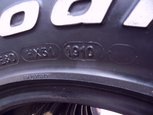 ขายคู่หล่อ พ.ศ.นี้ te37สีดำ+bf 265/70/16 ปี 10 ขายคู่หล่อ พ.ศ.นี้ te37สีดำ+bf 265/70/16 ปี 10