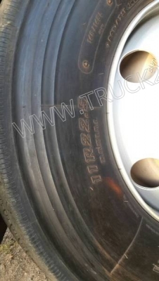 รถบรรทุก 6 ล้อ ติดเครน ยี่ห้อ HINO