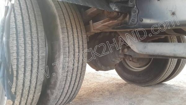 รถบรรทุก 6 ล้อ ติดเครน ยี่ห้อ HINO