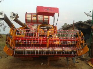 ศักดิ์พัฒนา KM49 โซ่d2 เครื่องอีซูซุ6D17 210เทอร์โบ ตัวเดิน12 ปั้ม23 เจ้าของขายเองครับ 088-7243147