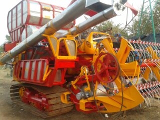 ศักดิ์พัฒนา KM49 โซ่d2 เครื่องอีซูซุ6D17 210เทอร์โบ ตัวเดิน12 ปั้ม23 เจ้าของขายเองครับ 088-7243147