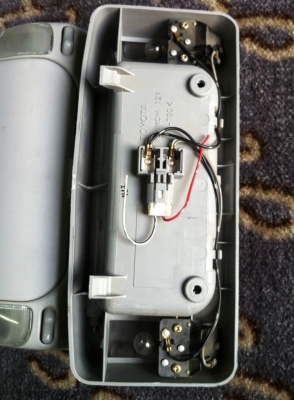 กล่องเก็บแว่นและไฟหน้าเก๋ง ใส่ได้ทุกรุ่น ราคาเซียงกง