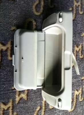 @กล่องเก็บแว่นและไฟหน้าเก๋ง ใส่ได้ทุกรุ่น ราคาเซียงกง สนใจติดต่อสอบถามได้ที่ 089-173-8889