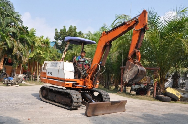 ขาย แบคโฮAIRMAN HM30SG เครื่อง4สูบ แรงสะใจ สวยเดิมจากญี่ปุ่นยังไม่เคยใช้ในไทย 170,000บาท เท่านั้น