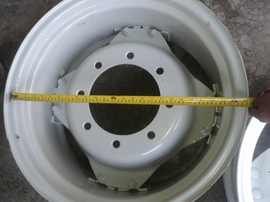 ขายแล้ว ขอบคุณผู้ช่วยภาคภูมิ "อช.หาดนวกร จ.ประจวบฯ มารับกะทะล้อ รุ่น7810 คาราโร่ ใส่รถไถลากเรือของ อช.หาดนวกร