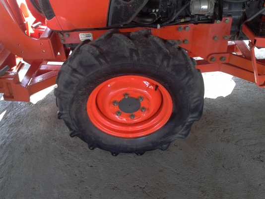 ขายรถไถคูโบต้า KUBOTA L 3608 (4WD) พร้อมใบมีดคานล่าง ขายรถไถคูโบต้า KUBOTA L 3608 (4WD) พร้อมใบมีดคานล่าง