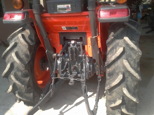 ขายรถไถคูโบต้า KUBOTA L 3608 (4WD) พร้อมใบมีดคานล่าง ขายรถไถคูโบต้า KUBOTA L 3608 (4WD) พร้อมใบมีดคานล่าง