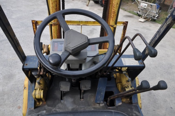 ขายFORKLIFT KOMATSU 2ตัน สภาพสวยเดิมจากญี่ปุ่นยังไม่เคยใช้ในไทย149,000เท่านั้น!!