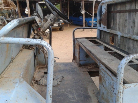 รถอีแต๋นมีแต่โครง เกียร์ ช่วงล่างดี คันซีหน้า 4 ล้อยางดี สนใจโทรมานะครับ