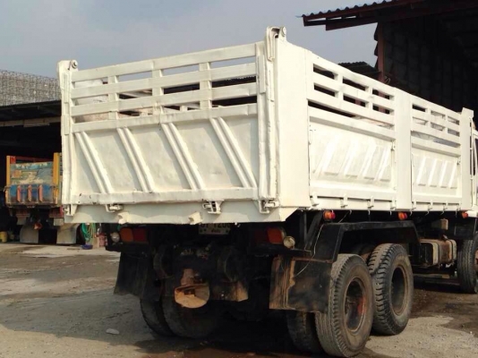 ขายกะบะดั๊มสามมิตร