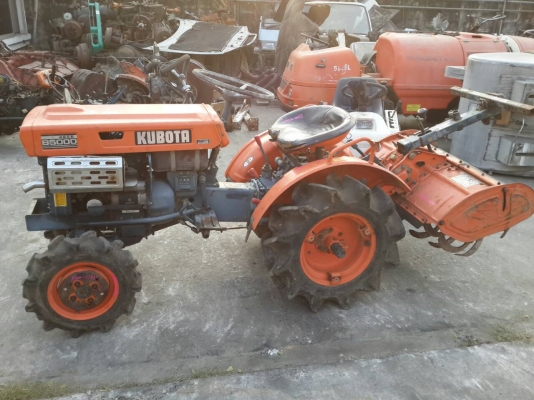 ขาย รถไถนา KUBOTA B5000 สองเพลา มือสองญี่ปุ่น ขาย รถไถนา KUBOTA B5000 สองเพลา มือสองญี่ปุ่น