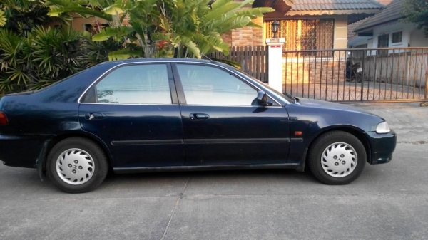 เก๋งถูกๆมาอีกแล้ว