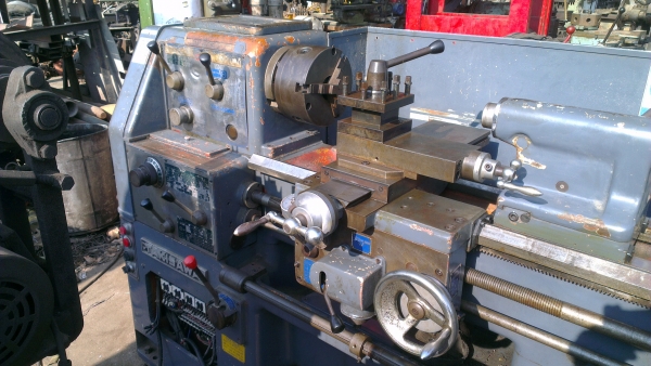 Sell> ขายแท่นกลึงมือสอง Takisawa Japan 4 ฟุต 2 เพลา มีเบลค มีตัวหยุดอัตโนมัติ สภาพสวย นครปฐมครับ
