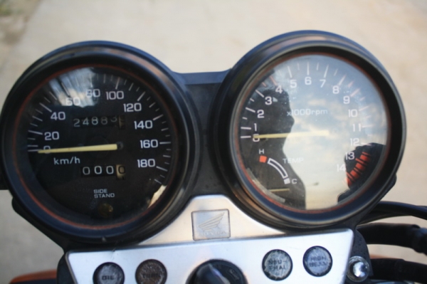 __CB400 ทะเบียนแท้โอนขนส่ง ท่อสูตร WR'S $ 105,000__