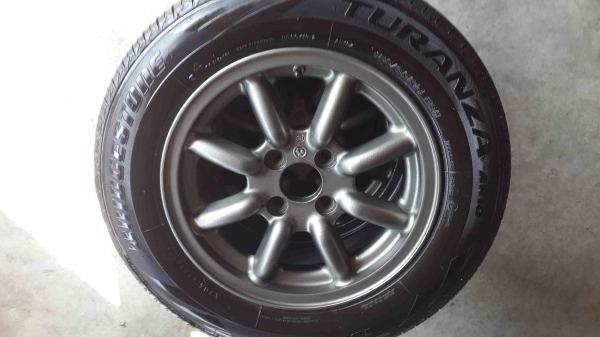 ขายล้อแม็ควาตานาเบ้แท้ๆพร้อมยางบริสโตนปึ 12 ดอกเต็ม สภาพสวยๆครับ