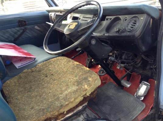 ขาย !!!ISUZU ELF 74 HP รถบรรทุก 4 ล้อกลาง