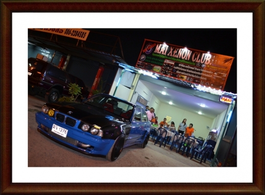 ไฟซีนอนรับติดตั้งอุปกรณ์รถยนต์