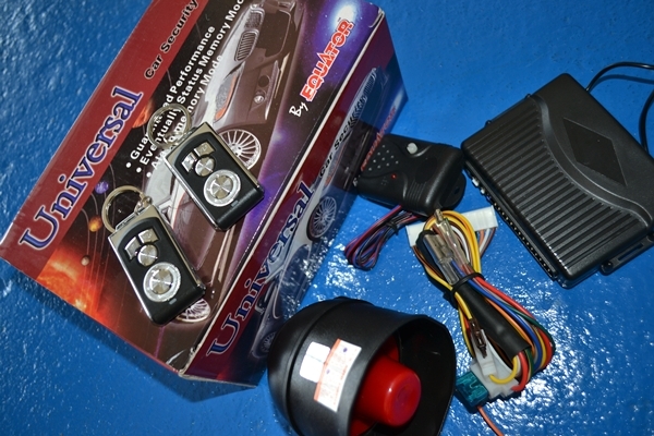 ไฟซีนอนรับติดตั้งอุปกรณ์รถยนต์