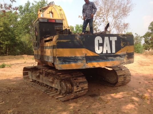 CAT. 200Bเครื่อง. 6D14เทรอโบต้องการขายด่วนมากๆ CAT. 200Bเครื่อง. 6D14เทรอโบต้องการขายด่วนมากๆ
