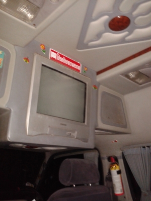 ต้องการขายรถตู้พร้อมใช้งาน ราคาต่อรองถ้าต่อเยอะไม่ต้องต่อนะครับขอบคุณ