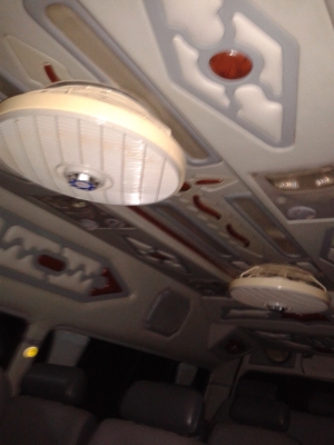 ต้องการขายรถตู้พร้อมใช้งาน ราคาต่อรองถ้าต่อเยอะไม่ต้องต่อนะครับขอบคุณ