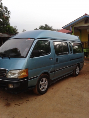 ต้องการขายรถตู้พร้อมใช้งาน ราคาต่อรองถ้าต่อเยอะไม่ต้องต่อนะครับขอบคุณ