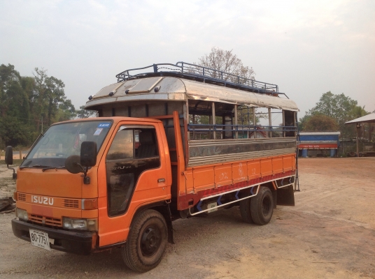 ISUZU. NKRเครื่อง110แรงม้าเครื่องดี ISUZU. NKRเครื่อง110แรงม้าเครื่องดี