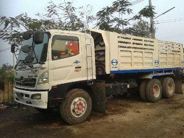 ขายด่วน รถบรรทุก10ล้อ2เพลาดั้ม HINO MEGA FM8JNKDเครื่อง220HP TURBO INTERCOOLER ปี49 สภาพหัวเก๋งสวย,เครื่องแน่น,ยางสภาพดีใช้ได้นาน,คัชซีสวยไม่มีผุ/บวม,แท้เดิมออกห้าง เอกสารเล่มทะเบียนพร้อมโอน ราคา 1,720,000บาท ลดเหลือ1,680,000บาท ต่อรองได้ จัดไฟแนนส์ได้ 1,
