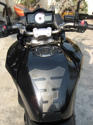 ขาย kawasaki versys 650 ปี 2011 ของแต่งเต็มทะเบียนพร้อมโอน