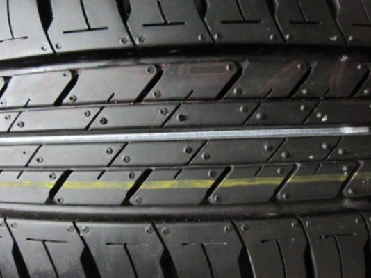 ขายล้อแม็กป้ายแดง New Vios พร้อมยางปี 14 ขอบ 15 ลายเส้นหน้ายางมีครบทุกเส้น