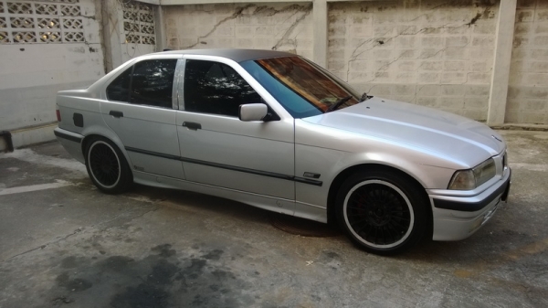 BMW 325IA วางเครื่อง 1JZ เบนซินติดแก็สเรียบร้อย แอร์เย็น วิทยุ แม็ค อ๊อปชั่นครบ BMW 325IA วางเครื่อง 1JZ เบนซินติดแก็สเรียบร้อย แอร์เย็น วิทยุ แม็ค อ๊อปชั่นครบ