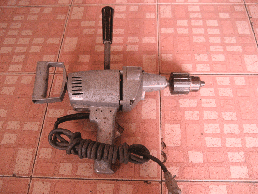 ขายสว่านรอบช้า Makita 6020 540W  620/min.