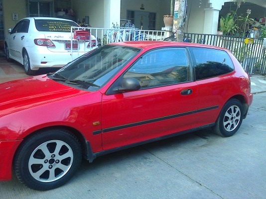 ขาย105,000บาทพร้อมโอนให้รถHONDA 3DOOR สีแดง ปี94