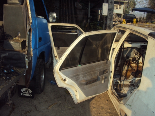 ระเบิดเปอรโย 309 มีอะไหล่ทั้งคันสนใจติดต่อ 0869260487 จัดส่งให้ได้