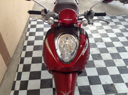 ขาย!!!ฮอนด้าสกู๊ปปี้ไอ ปี55 รถเครื่องดีคับ มีเล่มทะเบียนครบ ภาษีไม่หมด