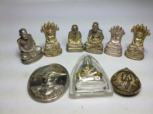 แบ่งให้เช่าด่วนพระเนื้อเงินแท้ทุกองค์