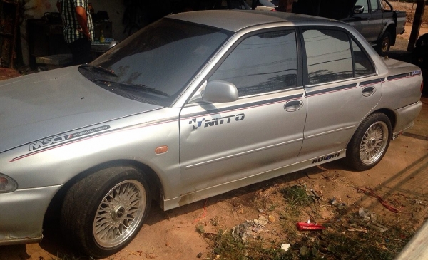 ***ขายแล้วครับขอบคุณ Truck2hand ขายรถเก๋งราคาเบาๆ MITSU LANCER ECAR 1.5 ปี37/94 เกียร์ Auto เครื่องเดิม แน่นดีไม่แก๊ส แรงดี พ.พาวเวอร์ กระจกไฟฟ้า สีสันดีมีรอยนิดหน่อย ล้อแม็ก ยางดี4เส้น ภายในสวย พร้อมใช้งาน เอกสารครบ ราคาต่อรองได้เ้ด้อ พี่น้องครับ ***ขายแล้วครับขอบคุณ Truck2hand ขายรถเก๋งราคาเบาๆ MITSU LANCER ECAR 1.5 ปี37/94 เกียร์ Auto เครื่องเดิม แน่นดีไม่แก๊ส แรงดี พ.พาวเวอร์ กระจกไฟฟ้า สีสันดีมีรอยนิดหน่อย ล้อแม็ก ยางดี4เส้น ภายในสวย พร้อมใช้งาน เอกสารครบ ราคาต่อรองได้เ้ด้อ พี่น้องครับ