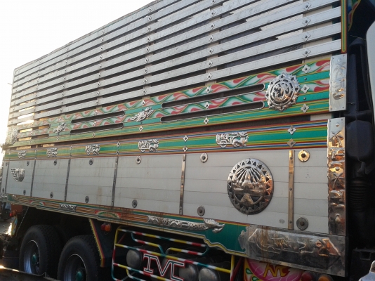 กระบะเกษตร คอกสูง พร้อมชุดดั้ม  เพลาปั่น  และลำโพงอีก 1 ตัว