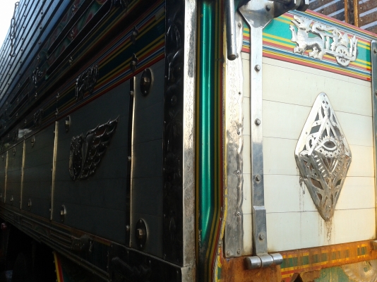 กระบะเกษตร คอกสูง พร้อมชุดดั้ม  เพลาปั่น  และลำโพงอีก 1 ตัว