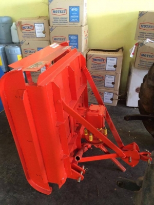 เครื่องตัดหญ้า ขนาด 80cm. ใหม่ พร้อมใช้งานครับ