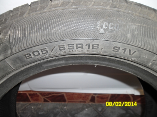 (ขายแล้วครับ)ขายยาง 205-55-R16 4เส้น ราคาถูกๆ (ขายแล้วครับ)ขายยาง 205-55-R16 4เส้น ราคาถูกๆ