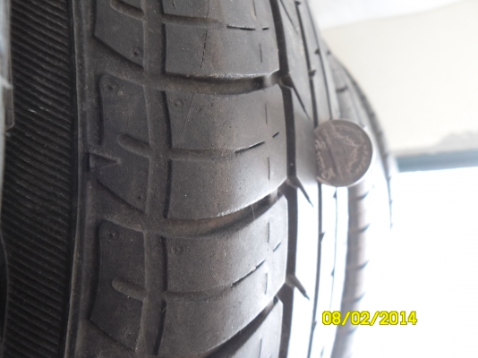 (ขายแล้วครับ)ขายยาง 205-55-R16 4เส้น ราคาถูกๆ (ขายแล้วครับ)ขายยาง 205-55-R16 4เส้น ราคาถูกๆ