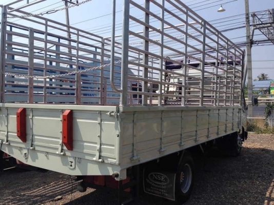 6 ล้อ HINO.  FB2W   117 แรง  ยาว 5 ม